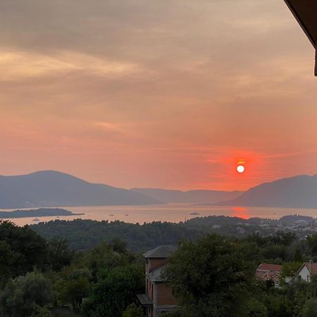 Apartmani Popovic V&A Tivat Exterior photo